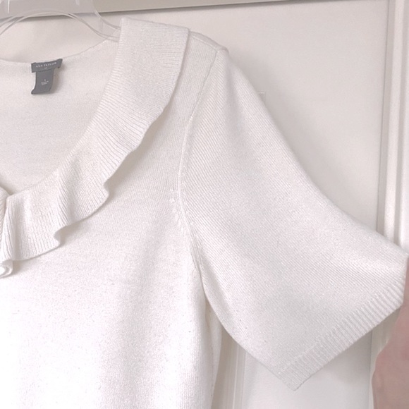 Ann Taylor Ivory Sweater - Picture 2 of 9